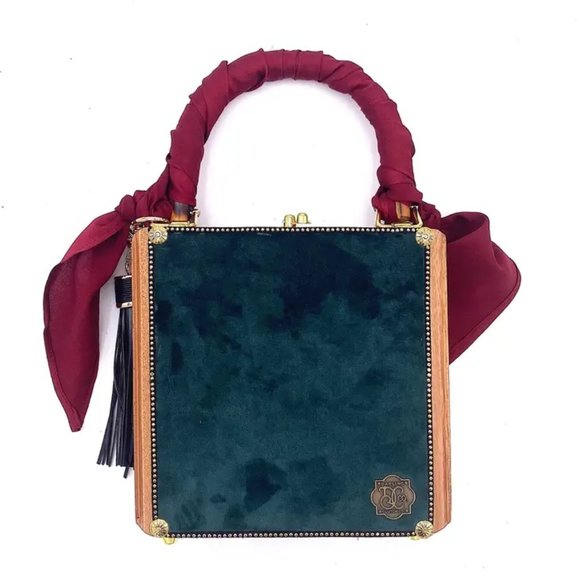 The Leighton Bag - Upcycled Vintage Cigar Box -Darling Clutch Company - Picture 3 of 7